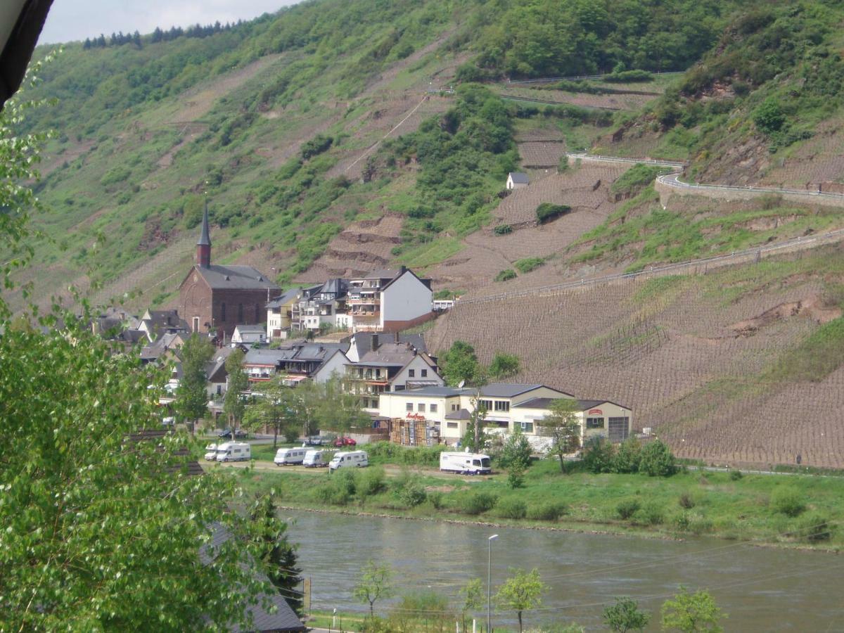 Ferienhaus Zenz - Ferienwohungen Ernst Exterior foto